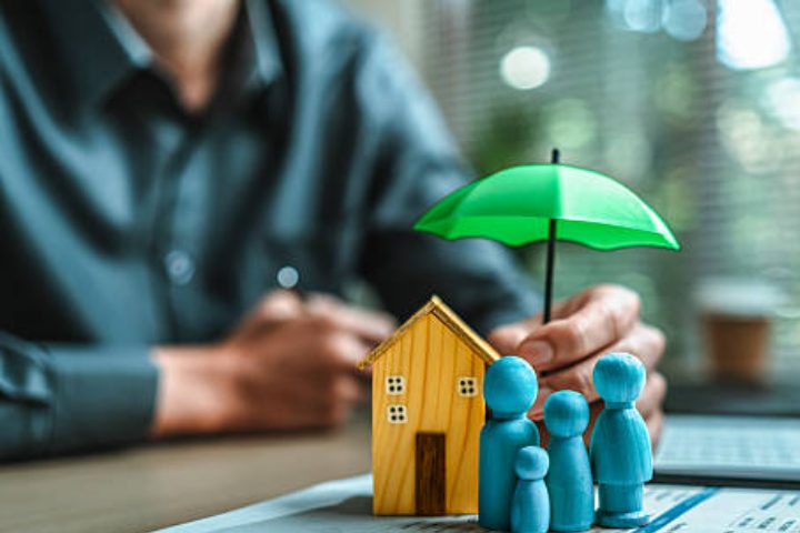 الممتلكات وتوقف الأعمال